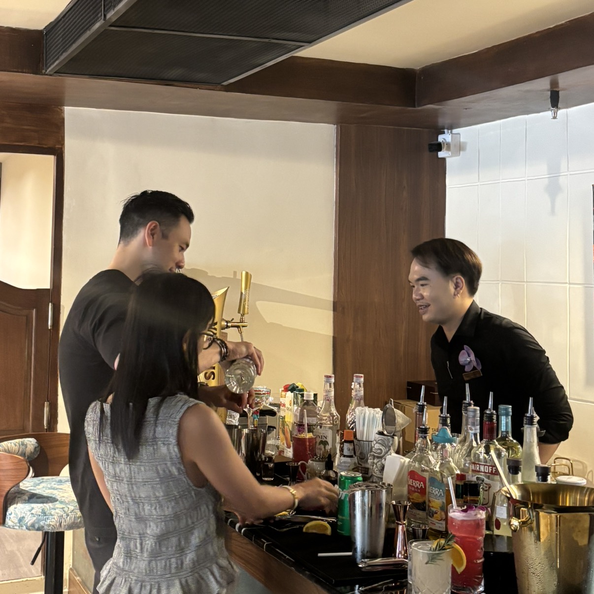 Craft & Sip: Exclusive Mixology & Cocktail Masterclass