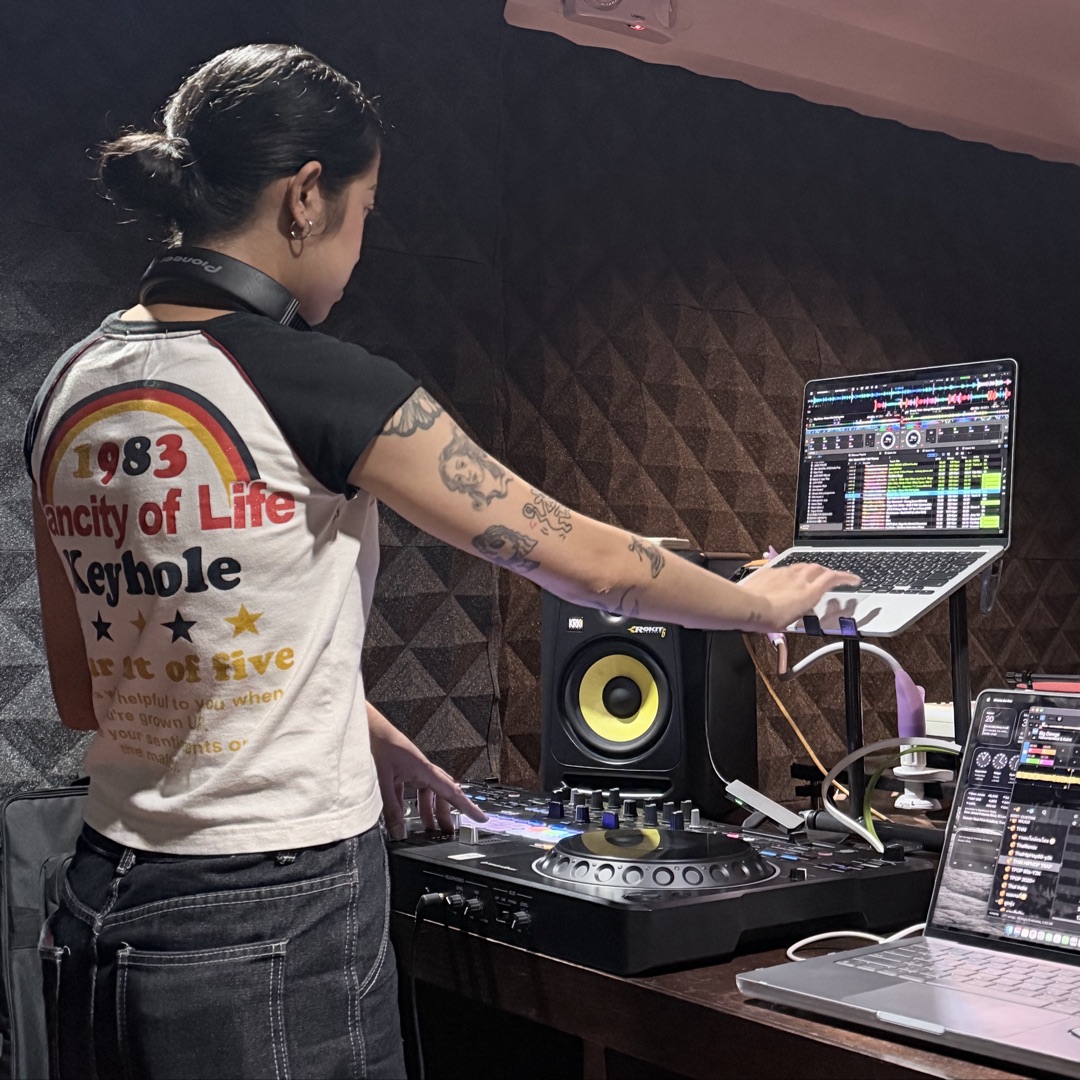 Learn BASIC DJ with DJ Baby Scash